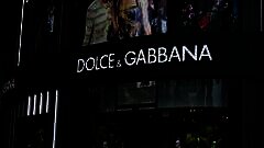 /img/posts/2021/10/italian-luxury-fashion-house-dolce-gabbana-sells-nft-collection-for-5-7-million-240x172.jpg