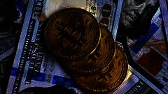 /img/posts/2021/11/bitcoin-dollar-240x172.jpg