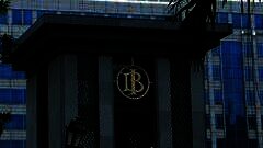 /img/posts/2021/12/bank-indonesia-240x172.jpg